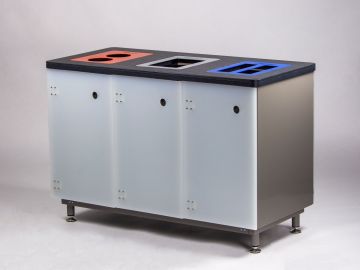 3-fractie afvalscheidingsmeubel op poten, met 3 x 60 ltr afvalbakken 