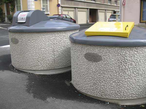 betonnen afvalbak